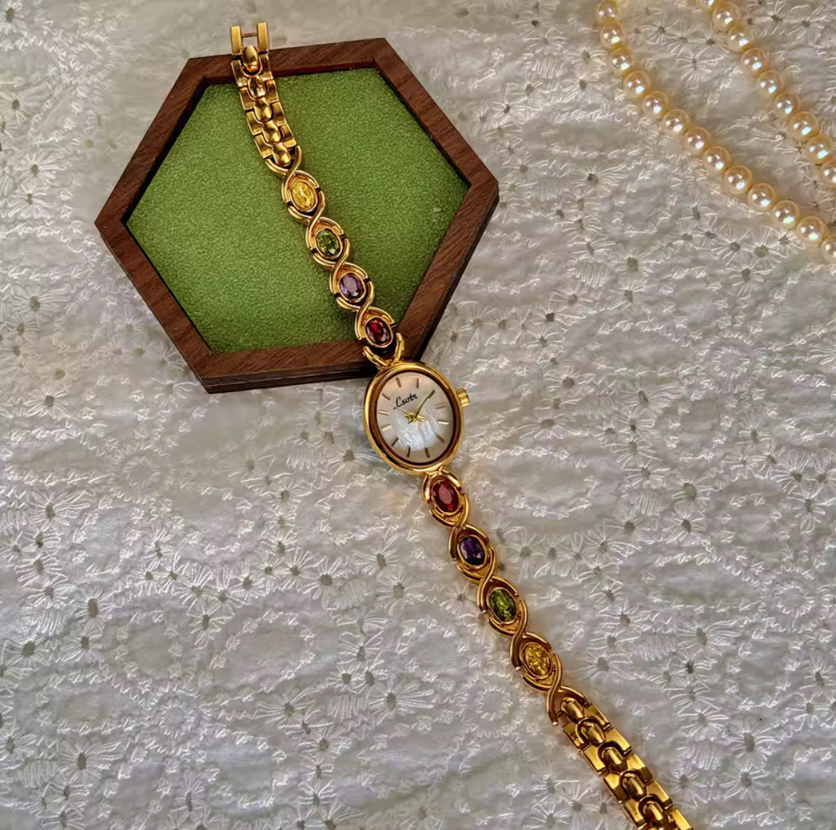 Vintage Gold Stone Watch