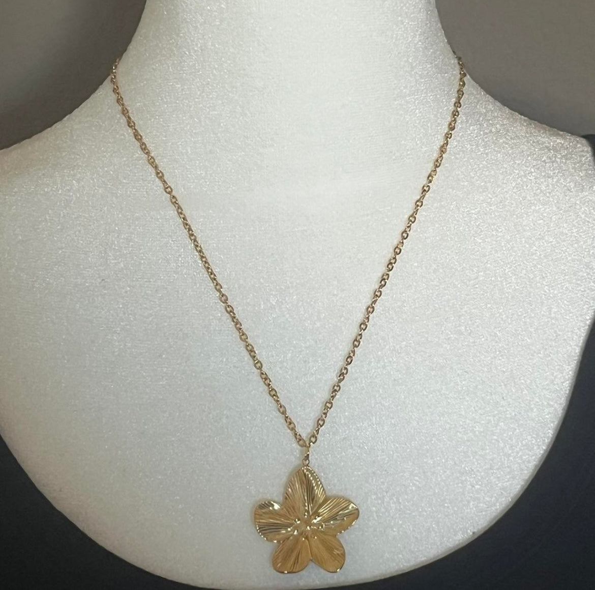 The Hibiscus Flower Pendant Necklace