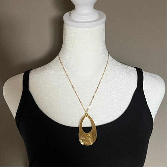 The Oval Statement Necklace