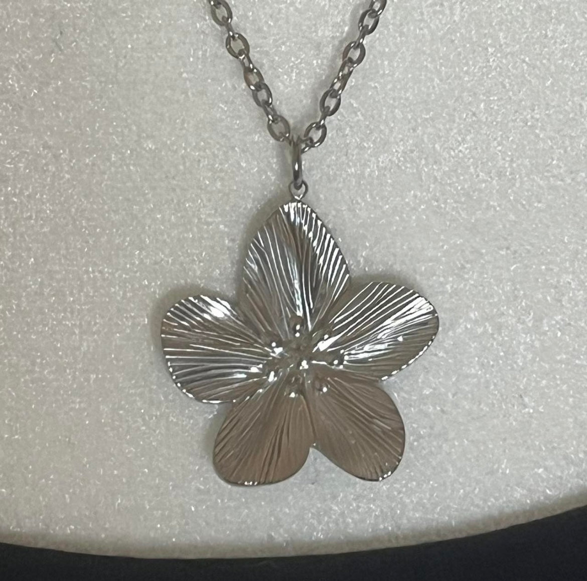 The Hibiscus Flower Pendant Necklace